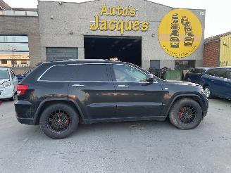 dommages motocyclettes  Jeep Grand-cherokee 3.0D OVERLAND 2012/9